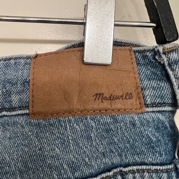 Madewell Women's Mid-Rise Perfect Vintage Jean, Size 28T - Picture 6 of 10